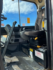 รถขุดขนาดเล็ก JCB 85Z-1 ECO น้ำหนัก 8.57 ตัน พร้อมบุ้งกี๋ 3 ใบ แบบ Zero Tail Swing ระบบไฮดรอลิก ห้องโดยสารติดแอร์ ขาย - Product Image 3
