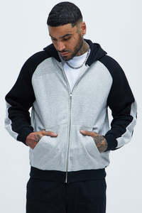 ชุดวอร์มผู้ชายผ้าโพลีเอสเตอร์แบบขายส่งสั่งทำได้  ชุดลำลองเรียบง่ายสำหรับวิ่งออกกำลังกาย อุ่น นุ่ม ระบายอากาศดี ชุดออกกำลังกายปักลายมีฮู้ด - Product Image 4