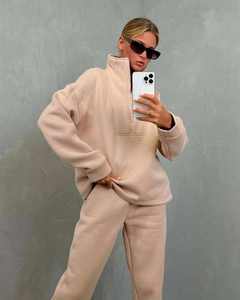 Ensemble de tenues chaudes unies pour femmes et hommes – Survêtements d'automne et d'hiver avec sweat-shirt à col montant zippé et pantalon - Product Image 4