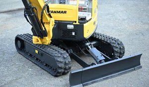 Mini Excavadora Amarilla Compacta con Motor Yanmar, Caja de Cambios y Martillo Rompedor de Alto Momento de Carga para Construcción y Agricultura - Product Image 6