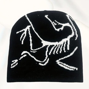 Gorro de Punto Jacquard Personalizado con Letras, Gorro de Invierno Cálido con Logotipo Bordado Personalizado, Gorro de Moda para Hombre y Mujer - Product Image 1