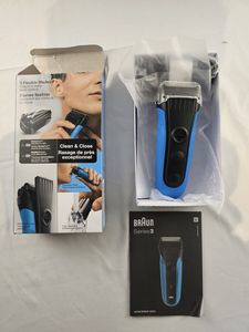 เครื่องโกนหนวดไฟฟ้าแบบชาร์จไร้สายรุ่น Braun Series 3 - Product Image 4