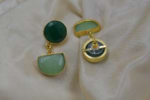 Boucles d'oreilles en pierre plaquées or en laiton tendance faites à la main, boucles d'oreilles tendance, fabricant et fournisseur de boucles d'oreilles - Product Image 2