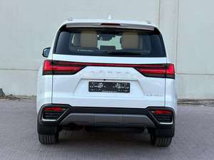 SUV de Luxe 7 Places Grand Format 2025, Moteur 6 Cylindres 400-499 CV, Transmission Automatique, Modèle Premium, Conduite à Gauche, Électrique, pour l'Exportation - Product Image 6