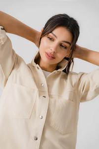 Chaqueta vaquera de invierno para mujer, ropa de calle informal con cierre de un solo botón de Color sólido lavado con detalles de botones - Product Image 2