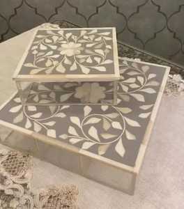 Caja de regalo de acrílico hecha a mano con tapa con incrustaciones de nácar para dátiles de chocolate de lujo y regalos de dulces durante Ramadán Eid y especial - Product Image 6