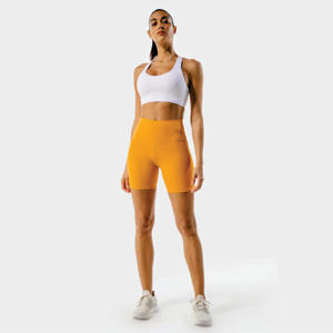 Ceinture élastique libre True Fit taille haute mi-cuisse longueur 74% Nylon et 26% Spandex Yellow Core Agile Shorts - Product Image 1
