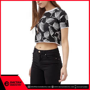 2024 nuevo diseño de moda para mujer, Top corto de manga larga, camisa de punto con cordón en la cintura, ropa de calle informal teñida lisa - Product Image 3