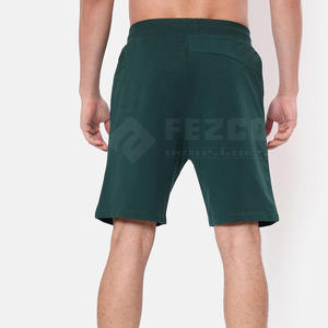 Shorts d'entraînement pour hommes fabriqués dans les meilleurs matériaux Vêtements de course Short d'entraînement pour hommes à taille élastique en vente - Product Image 3