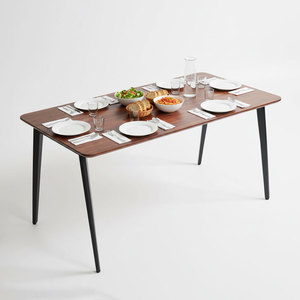 Mesa de Comedor Rectangular de Diseño Industrial 160x80cm de Madera de Acacia con Patas de Hierro, Requiere Ensamblaje BA68169 - Product Image 1