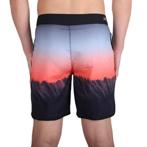 Pantalones Cortos de Hombre de Última Tendencia, Elásticos, Duraderos, con Costuras Resistentes, Diseño Moderno y Personalizado, Ideales para la Playa - Product Image 2