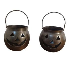 Lanterne de citrouille noire creuse sculptée avec visage, bougie LED sans flamme pour la décoration de table d'Halloween, utilisation intérieure/extérieure, fer en vrac. - Product Image 4