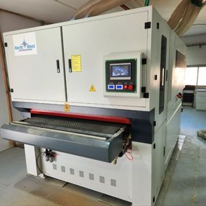 เครื่องขัดไม้แบบสายพาน 22 กิโลวัตต์ สำหรับงานหนัก 2300 กิโลกรัม - Product Image 3