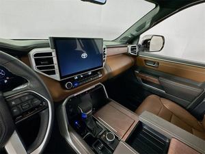 Oferta de calidad Usado 2025 Toyotaaaaa Tundra 1794 Edition CrewMax Cab 4WD Usado - Product Image 2