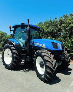 Assez utilisé New-Holland 120 HP/ferme Dozer tracteurs à vendre. - Product Image 2