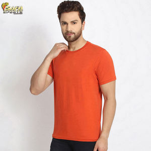 T-shirt pour homme 100% coton de qualité supérieure à col montant et épaules tombantes surdimensionnées en coton 240sm, avec col montant vierge et design personnalisé - Product Image 4