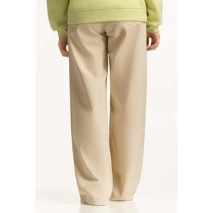 Vaqueros ajustados OEM para mujer, proveedor de Pakistán, Talle alto, aptos para gimnasio, estilo, moda urbana y comodidad diaria - Product Image 4