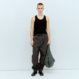 Camisetas sin mangas para hombre 100% algodón al por mayor estilo informal cómodo y transpirable en color negro con logotipo personalizado - Product Image 4