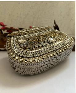 Bolso de Noche Elegante con Mosaico y Decoración Artesanal, Bolso de Mano Multicolor para Bodas y Fiestas - Product Image 4