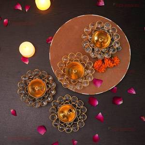 Lampe à huile Akhand Diya en métal et cristal antique pour la salle de Puja et le Mandir, Akhand Jyoti Diya décorative pour les décorations de temple, vente en gros - Product Image 3
