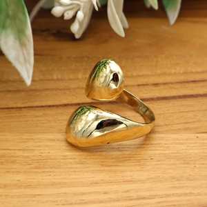 Bague vintage mexicaine moderniste en laiton doré cluster taille réglable style classique pour elle et lui - Product Image 4