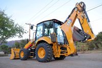 Backhoe Loader Caterpillar 420 Bekas Dijual