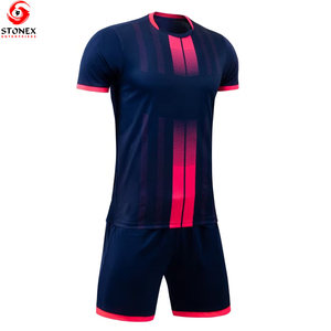 ชุดฟุตบอลโพลีเอสเตอร์ 100% ดีไซน์ใหม่ รับทำโลโก้ แห้งเร็ว ยืดหยุ่น น้ำหนักเบา ราคาประหยัด - Product Image 6