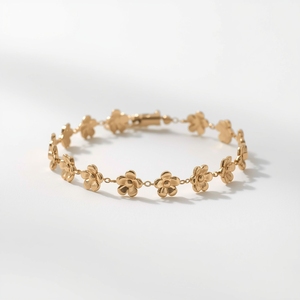 Elegante Brazalete de Oro Amarillo Sólido de 9K con Certificación GIA, Diseño Floral Minimalista con Margaritas, Joyería Fina OEM para Mujer - Product Image 6