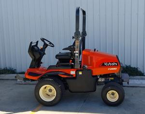 Cortadora de Césped Kubota F2890 4WD para Exportación Global – Alto Rendimiento y Confiabilidad - Product Image 2