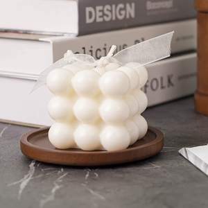 ที่รองแก้วไม้หรูหราทำด้วยมือในไม้มะม่วงที่มีเมล็ดพืชธรรมชาติที่เหมาะสำหรับการตกแต่งบ้านและการจัดวางโต๊ะ - Product Image 2