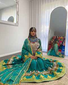 บริการ OEM ชุดเดรสวินเทจแบบอัฟกัน 2 ชิ้น ชุดเดรสยาวและกางเกงขายาว ประดับเหรียญโบราณ กระดุมพู่ห้อย ปักลาย ชุดเจ้าสาวแบบอัฟกัน - Product Image 2