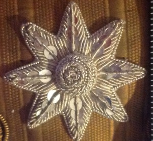 Uniforme WOK personnalisé avec badges de broderie tressés en fil métallique rembourré Équipement de défense personnelle avec épaulettes d'épaule - Product Image 4