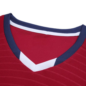 Uniforme de football le plus vendu de haute qualité léger fabriqué en uniforme de football en polyester pour adulte - Product Image 2