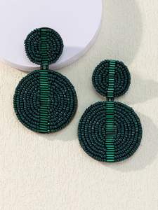 Pendientes de cuentas de lujo hechos a mano Diseño de moda único con bordado y punto de cruz Costura artesanal elegante - Product Image 4