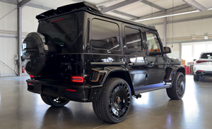 Mercedes-Benz AMG G 63 SUV 2025 en excellent état, conduite à gauche, turbo, cuir, transmission automatique, toit ouvrant panoramique, caméra 360° arrière - Product Image 3