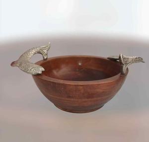 Vente en gros bol en bois Design Antique avec la meilleure qualité et la meilleure qualité bol en bois avec poignée en forme de feuille pièce de luxe - Product Image 4