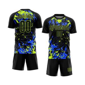 Uniforme de Fútbol Sublimado Personalizado - 100% Poliéster, Corto, Transpirable, Ligero, Ropa de Verano, Pedido al por Mayor, Impresión Personalizada, Diversos Tamaños - Product Image 3