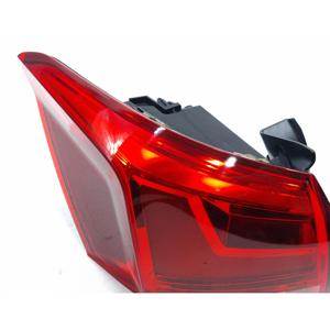 FEU ARRIÈRE GAUCHE STOP SEAT Arona Série 6F9945095B (17>) - Product Image 4