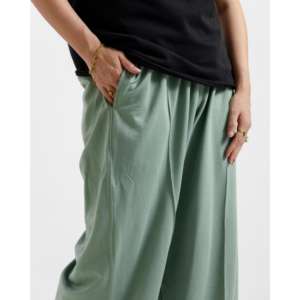 กางเกงขายาวทรงตรงผ้าคอร์ดูรอย 100% ผ้าฝ้าย แต่งจีบ พร้อมตะเข็บเย็บสีสันสดใส ไซส์ XL  สามารถปรับแต่งโลโก้ได้ - Product Image 2