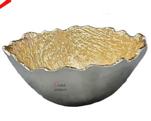 Bol de service de nourriture et de salade en métal en forme de feuille de finition dorée de qualité standard pour l'hôtel et le restaurant à la maison - Product Image 2