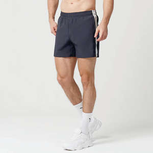 Pantalones cortos superelásticos de tela de ébano Lab, 360, 5 pulgadas, con paneles de ventilación laterales y bolsillos con cremallera - Product Image 1