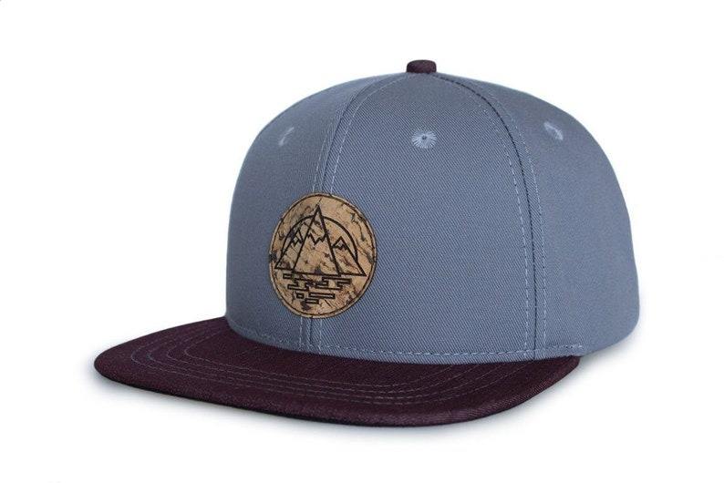 สีน้ำตาลแดง/สีกากีสีน้ำเงิน