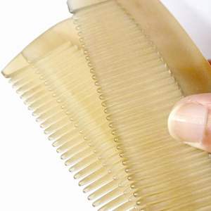 Peine de masaje de cuerno de búfalo blanco Natural - Product Image 2