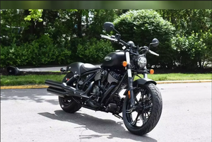 Motocicleta Indian Cruiser Chief Dark Horse Black Smoke en Venta - Product Image 5