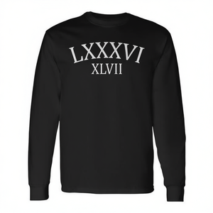 T-Shirt Elegante a Maniche Lunghe con Numeri Romani 86 47 Anti-Trump LXXXVI XLVII, Prodotto Promozionale dal Design Alla Moda - Product Image 2