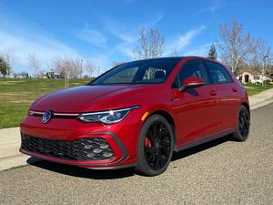 Venta de Vehículo Volkswagen Golf GTI SE 2021 de Segunda Mano, 5 Puertas, Automático, Cuero de Alta Calidad, Volante a la Derecha/Izquierda - Product Image 4