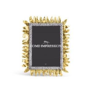 Cadre photo en laiton et métal conçu sur mesure Options de gravure personnalisées parfaites pour la commémoration d'occasions ou d'événements spéciaux - Product Image 4