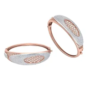 Nuevo diseño personalizado Pulsera de diamantes de oro rosa Oro de 14K y 18K a los mejores precios Hecho en India