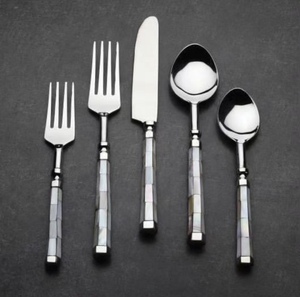 Ensemble de couverts en acier inoxydable écologique avec manche en résine et couverts plaqués or personnalisés pour la décoration de la maison au meilleur prix - Product Image 6