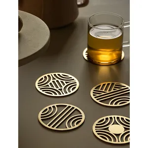 Posavasos de metal personalizado hecho a mano de diseño elegante para la decoración de la Mesa del hogar y la boda en precio al por mayor - Product Image 1